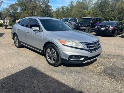 2015 Honda Crosstour for sale at WALKER MOTORS LLC & TRAILERS in Hattiesburg MS