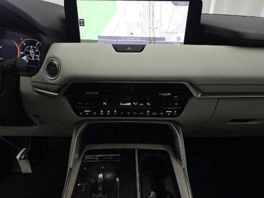 2024 Mazda CX-90 Plug-in Hybrid Premium Plus