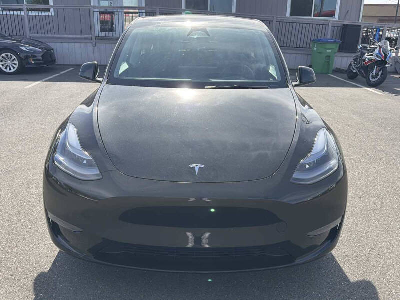2025 Tesla Model Y Long Range