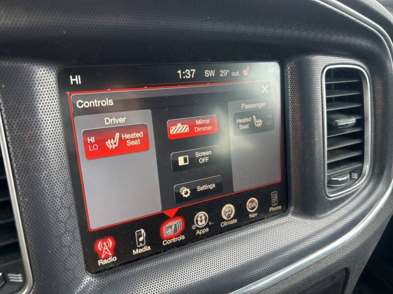 2016 Dodge Charger SXT