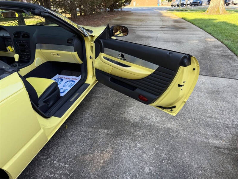 2002 Ford Thunderbird Deluxe