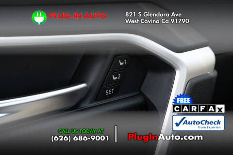 2025 Toyota RAV4 Hybrid XLE Premium