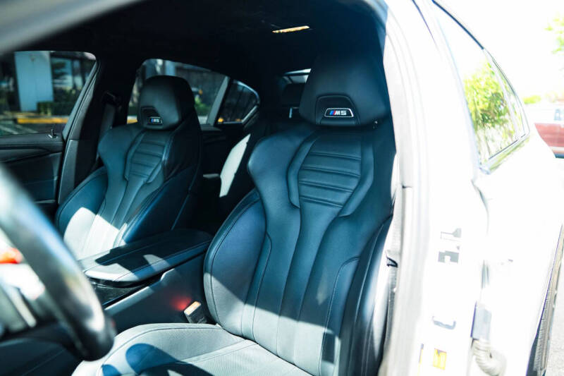 2022 BMW M5