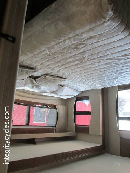 2020 Lance Camper 2465