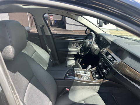 2013 BMW 5 Series 528i xDrive