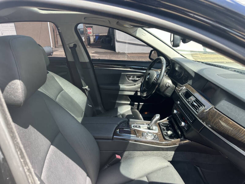 2013 BMW 5 Series 528i xDrive