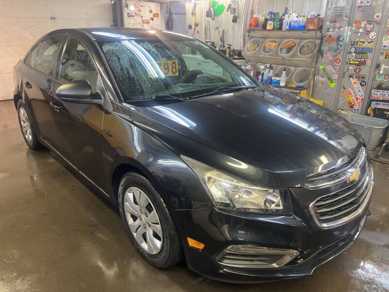 2015 Chevrolet Cruze LS's photo