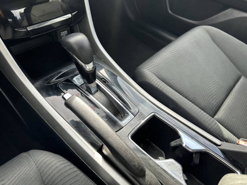 2017 Honda Accord LX