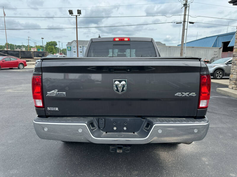 2018 RAM Ram 1500 Pickup Big Horn photo 3