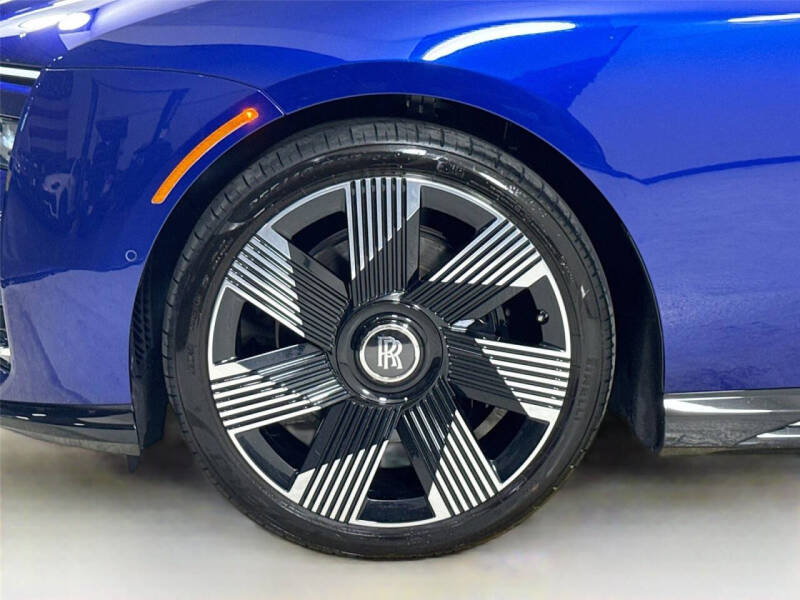 2024 Rolls-Royce Spectre