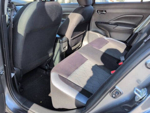 2023 Nissan Versa SV