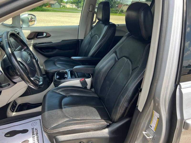 2019 Chrysler Pacifica Touring Plus