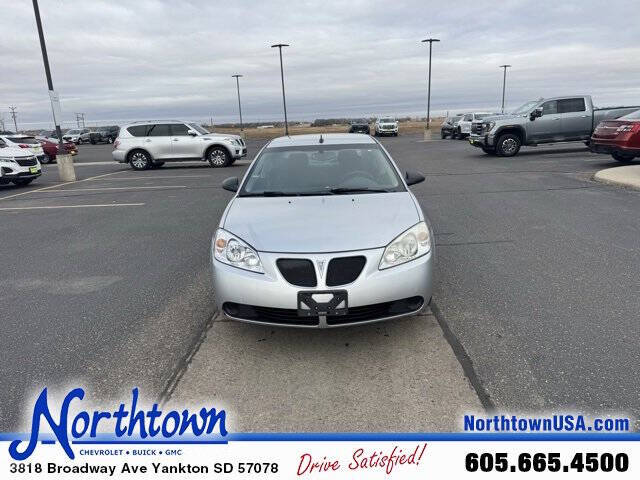 Used 2009 Pontiac G6 G6 with VIN 1G2ZG57B594214192 for sale in Yankton, SD