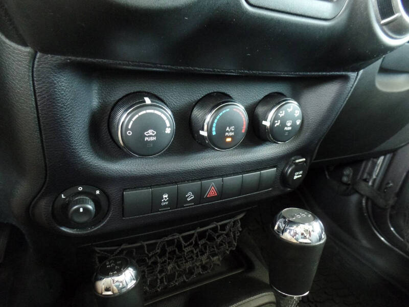 2014 Jeep Wrangler Unlimited Sport