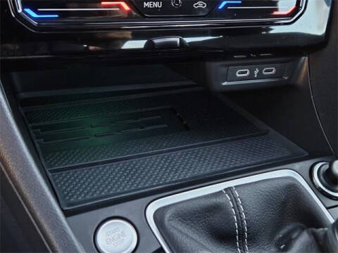 2025 Volkswagen Jetta SEL