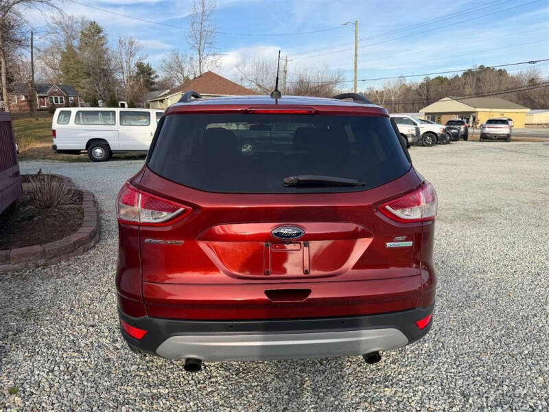 2016 Ford Escape SE