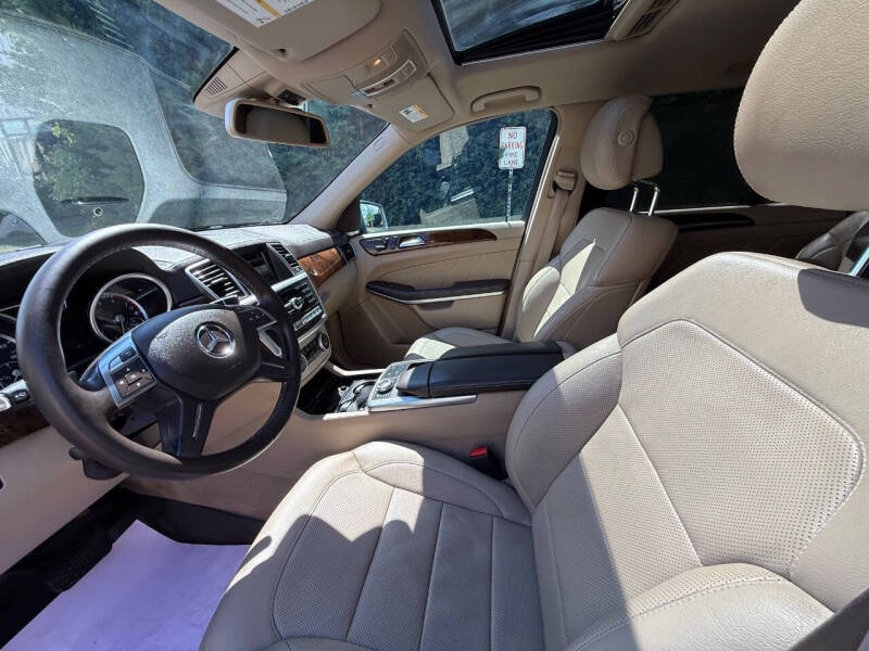 2014 Mercedes-Benz GL-Class GL 550 4MATIC