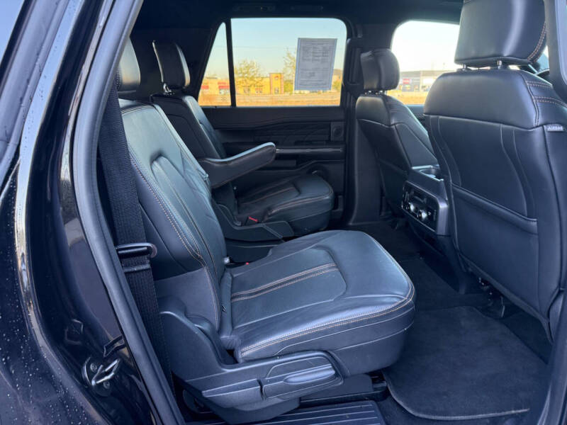 2023 Ford Expedition MAX Platinum