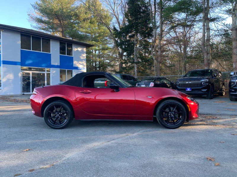 2019 Mazda MX-5 Miata Sport