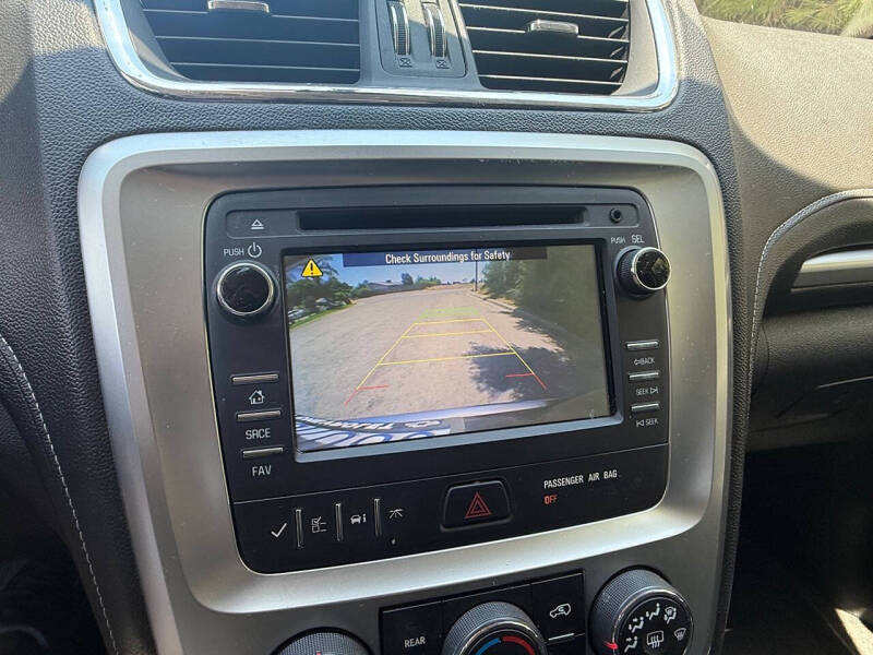 2015 GMC Acadia SLE-2