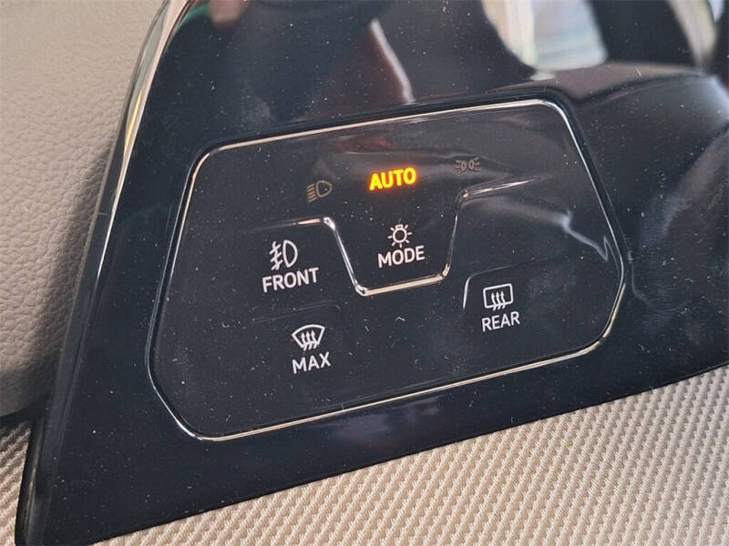 2026 Volkswagen Golf GTI SE