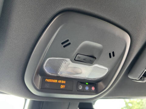 2025 Chevrolet Trax RS