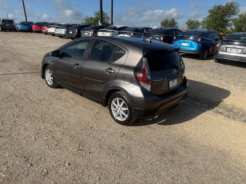 2017 Toyota Prius c Two