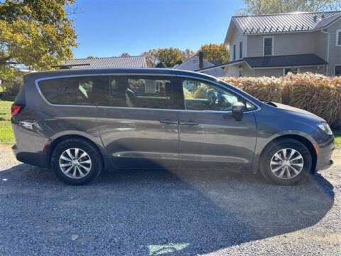2017 Chrysler Pacifica Touring