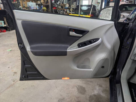 2011 Toyota Prius One