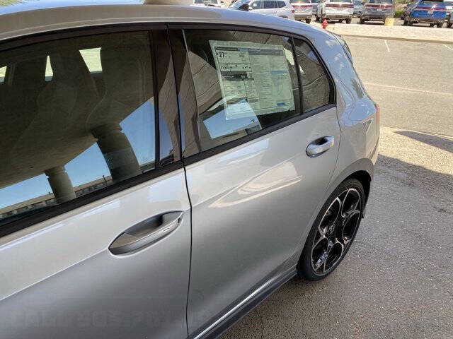 2025 Volkswagen Golf GTI Autobahn