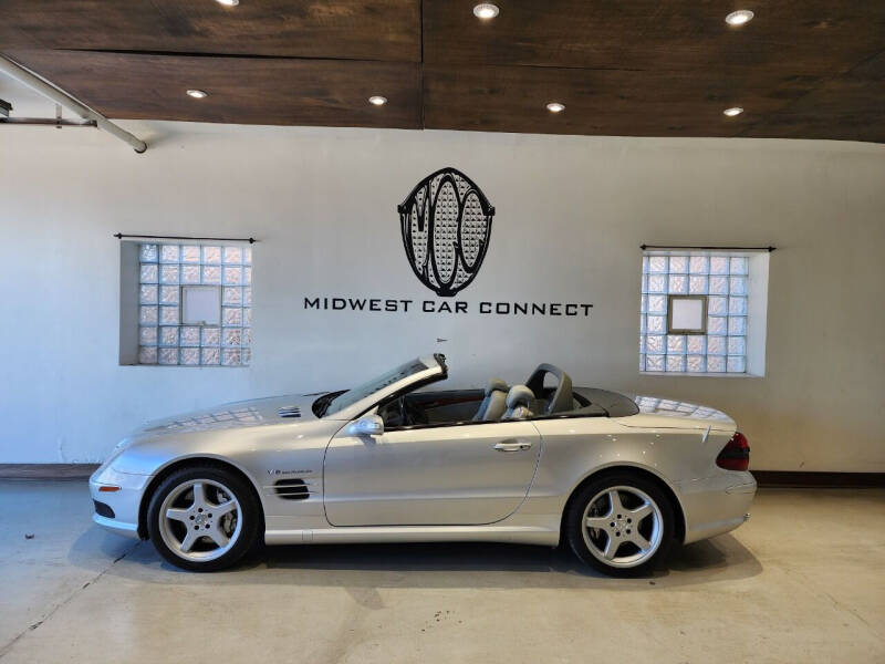 2004 Mercedes-Benz SL-Class for sale at Midwest Car Connect in Villa Park IL