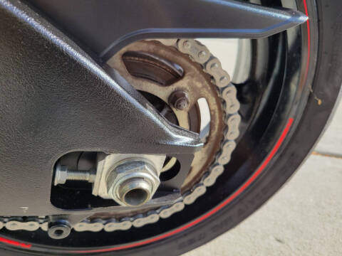 2015 Suzuki GSX-R1000