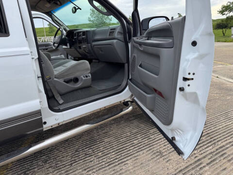 2003 Ford Excursion XLT