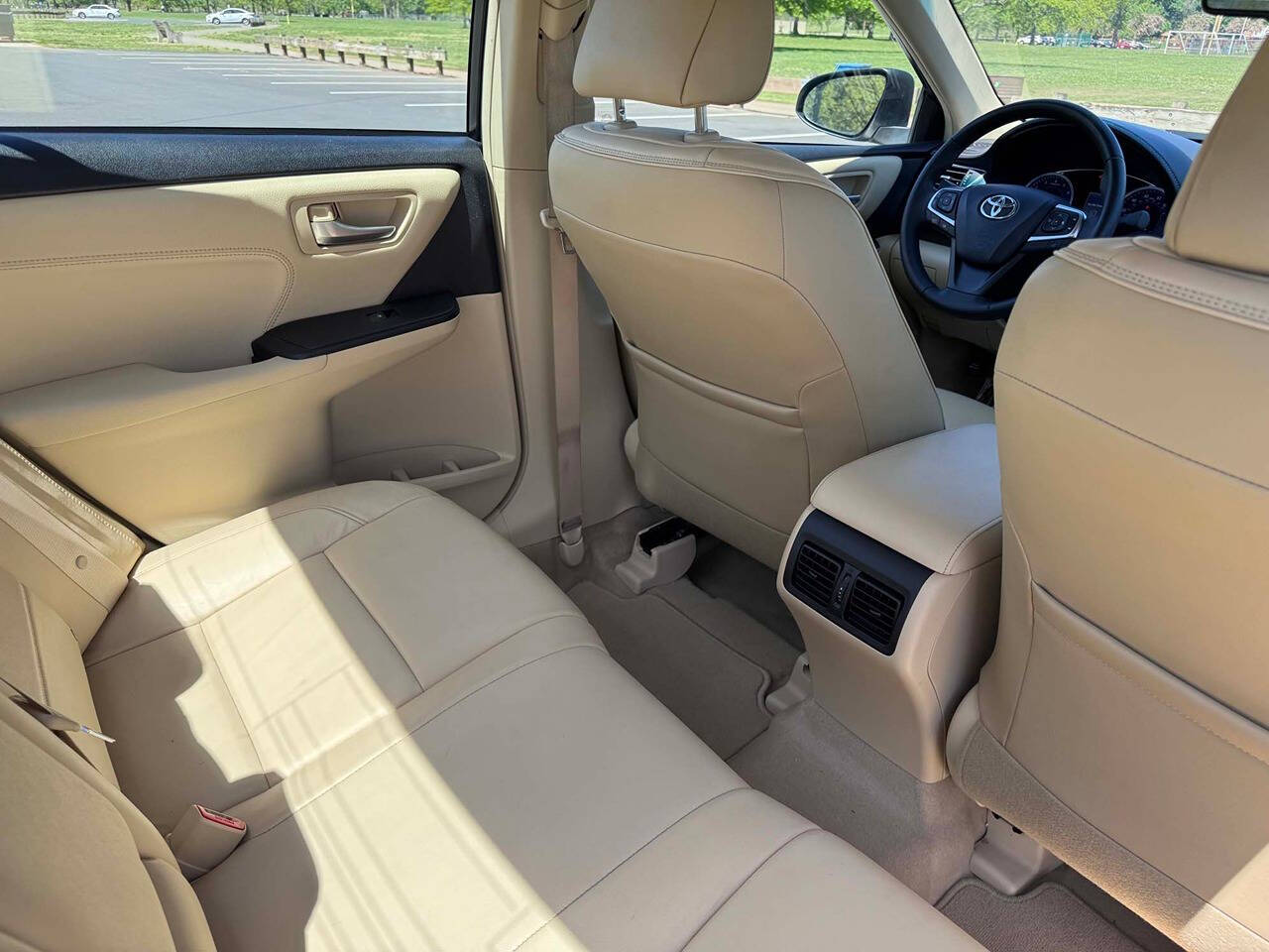 2015 Toyota Camry 22