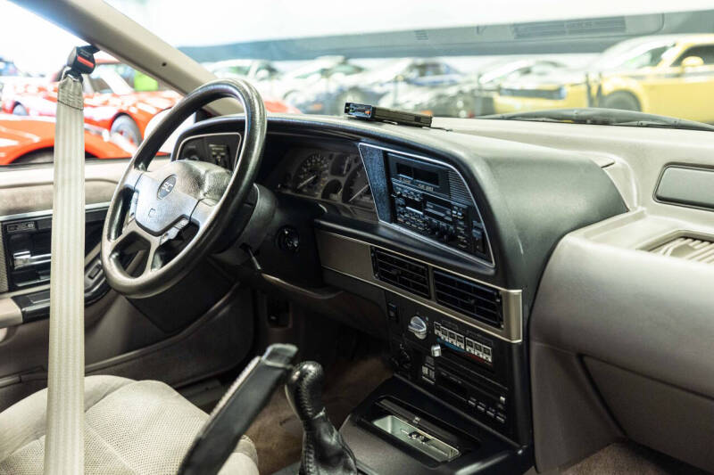 1989 Ford Thunderbird SC