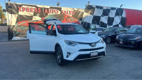 2016 Toyota RAV4 XLE