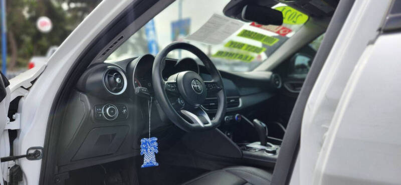 2021 Alfa Romeo Giulia Sprint