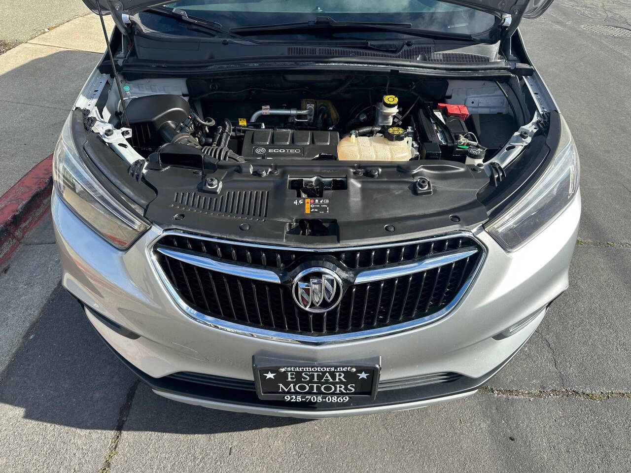 Silver 2018 Buick Encore Preferred Preferred 4dr Crossover 14