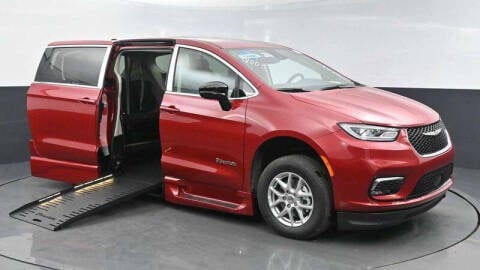 2024 Chrysler Pacifica for sale at A&J Mobility in Valders WI