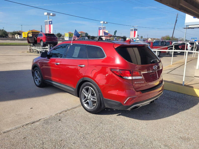 2017 Hyundai Santa Fe Limited Ultimate