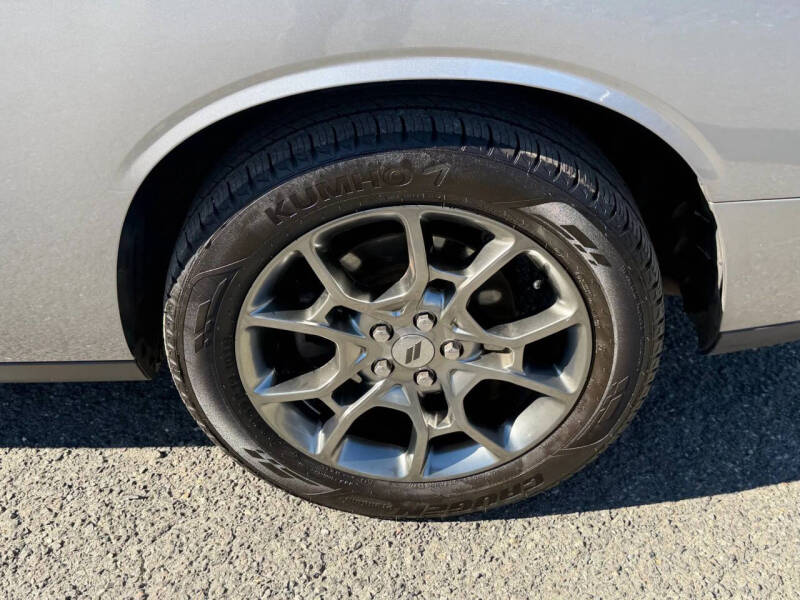 2017 Dodge Challenger GT