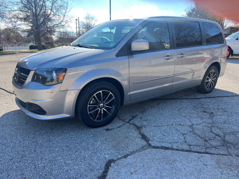 Dodge Grand Caravan's photo