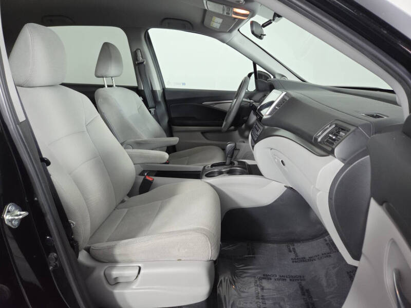 2017 Honda Pilot EX