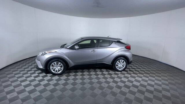 2019 Toyota C-HR LE