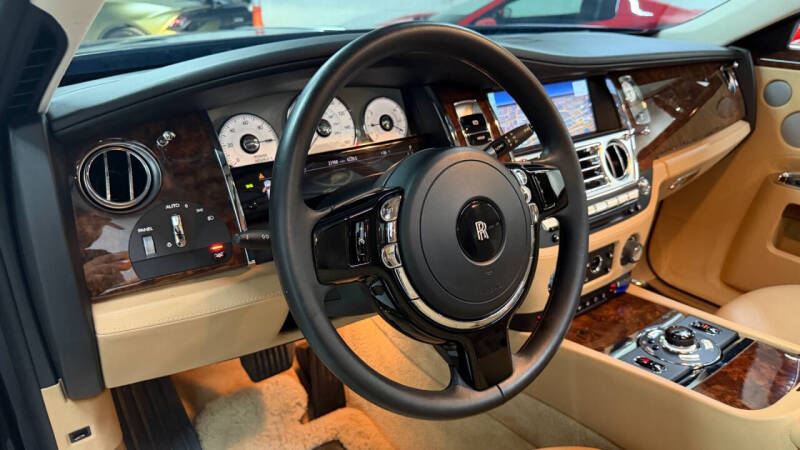 2010 Rolls-Royce Ghost