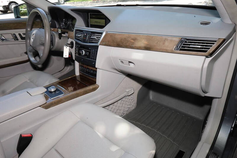 2011 Mercedes-Benz E-Class E 350 Luxury 4MATIC