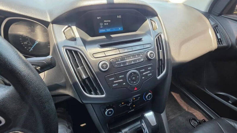 2015 Ford Focus SE