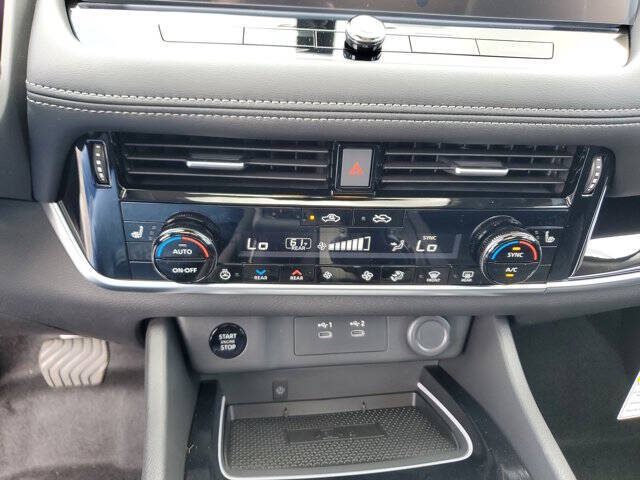 2025 Nissan Rogue SL