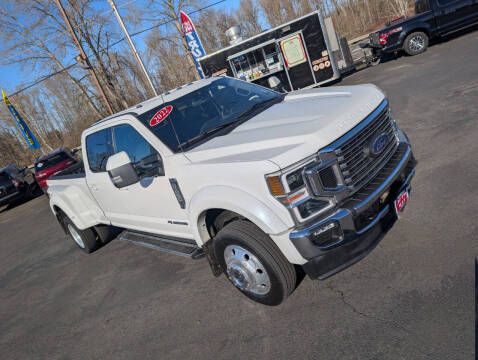 2022 Ford F-450 Super Duty Lariat