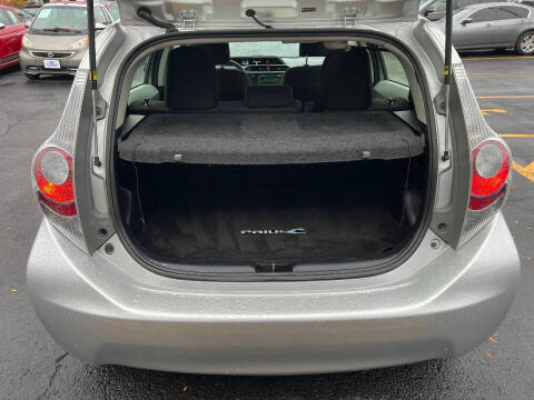 2014 Toyota Prius c Two